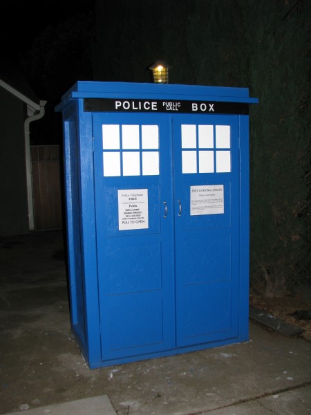 tardis_night